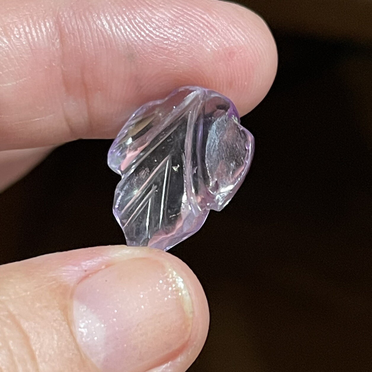 10.7ct 21x17x4.4mm Light Purple Leaf Carved Flat Back Amethyst Cabochon Gem