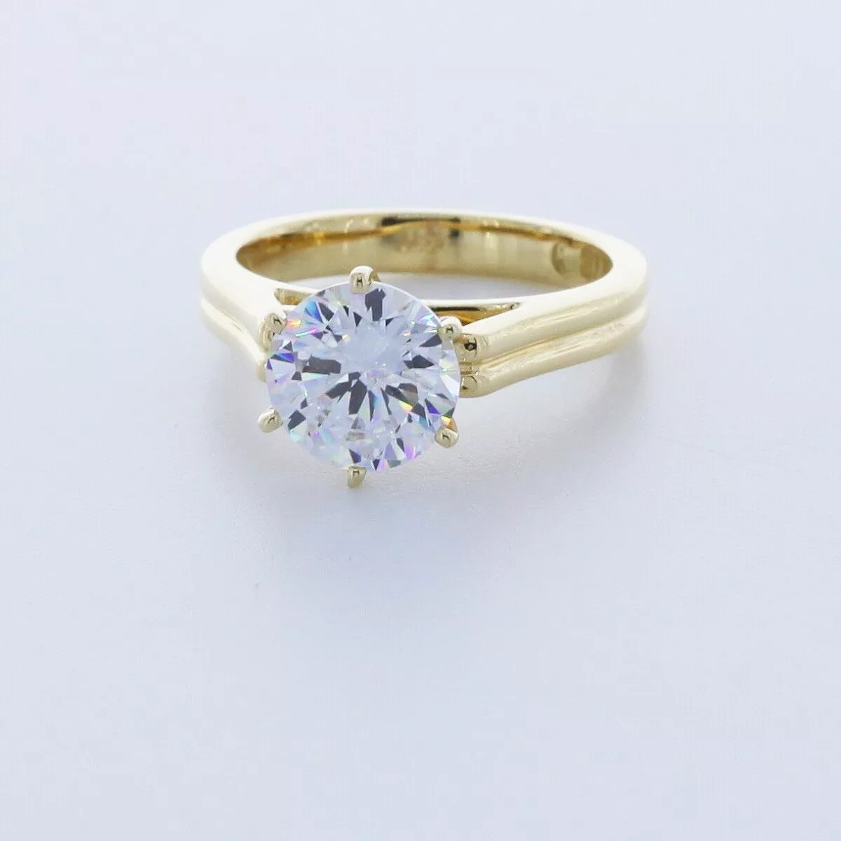 Solitaire Engagement Ring 18K Gold Classic 1.75 CT Round Lab-Grown Diamond E VS2