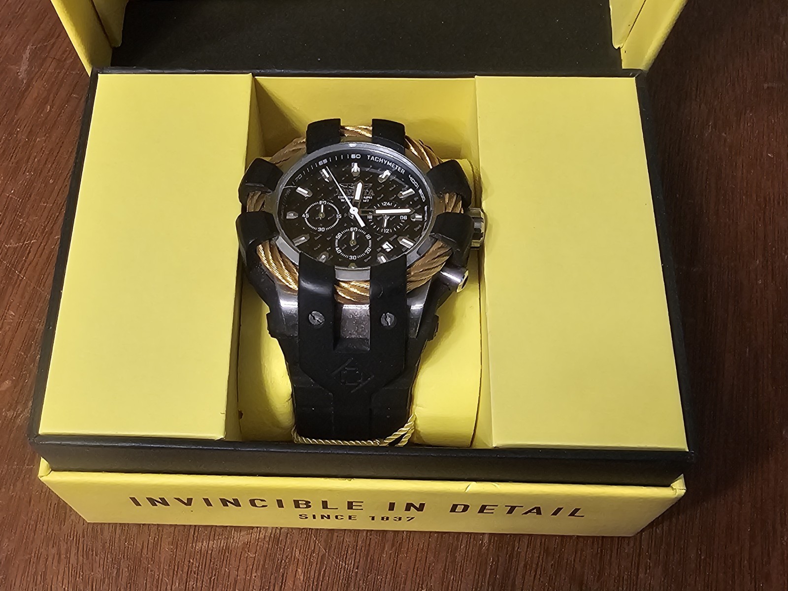 Invicta Bolt A Nautical Ensemble Sport Men’s Watch Model # 23858 In Original Box