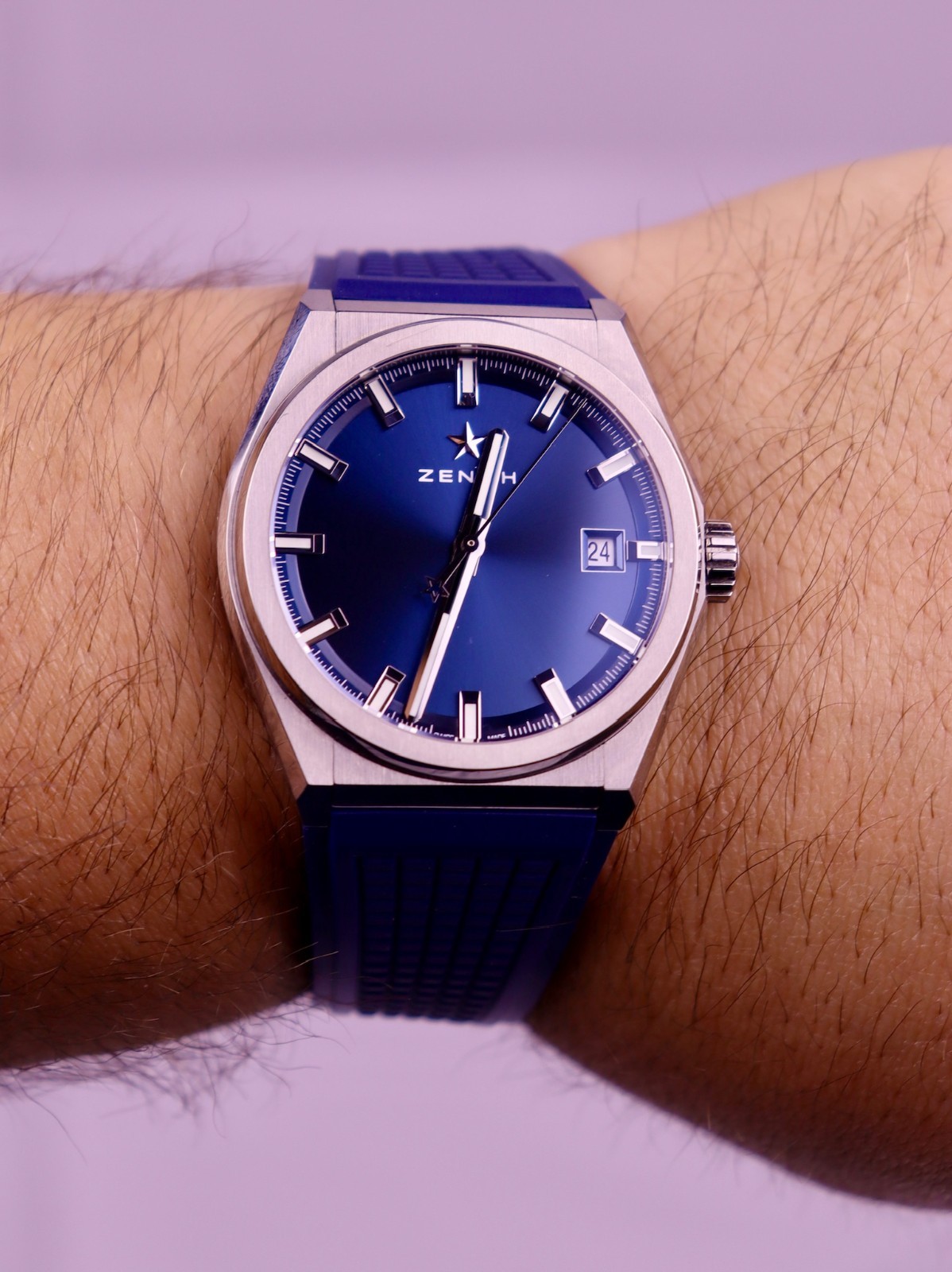 Case #551 — Zenith Defy Classic Blue Ref. 95.9000.670/51.R584
