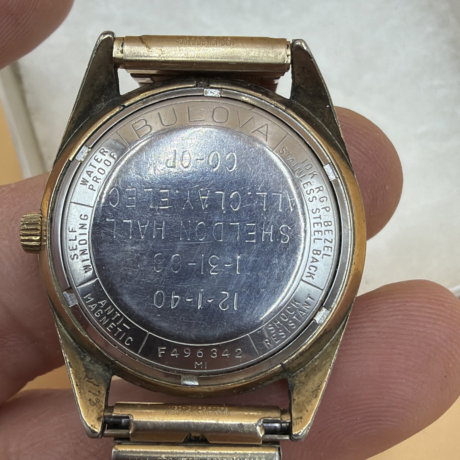 Vintage Mens Bulova 23 Jewels Selfwinding Watch Working Condition