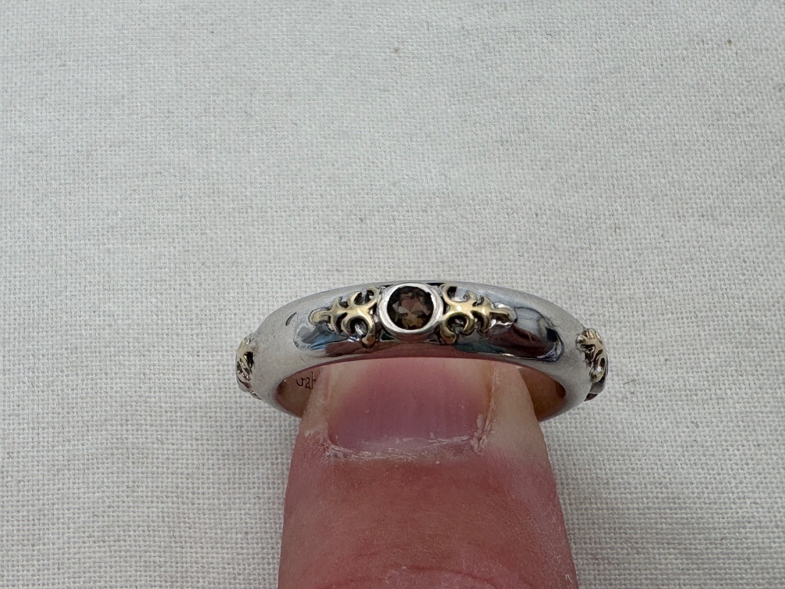 Beautiful Size 7 Gabriel & Co. Designer Sterling & 18K Gold Band / Ring XL-11