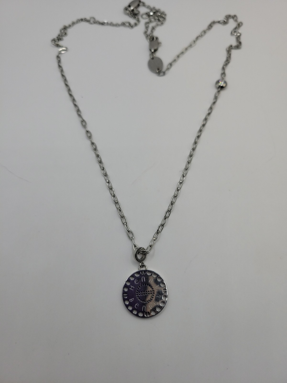 Henri Bendel Influencer Logo Pendant Necklace Siver Tone Multi Adjustable