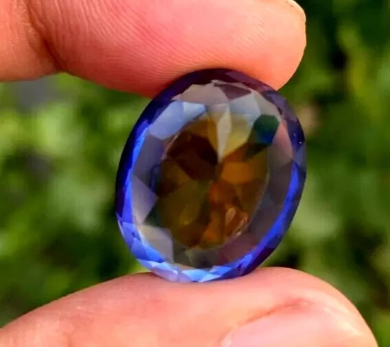Pitambari Sapphire Bi-Color Oval Cut 8-12 Ct Natural Loose Certified Gemstone