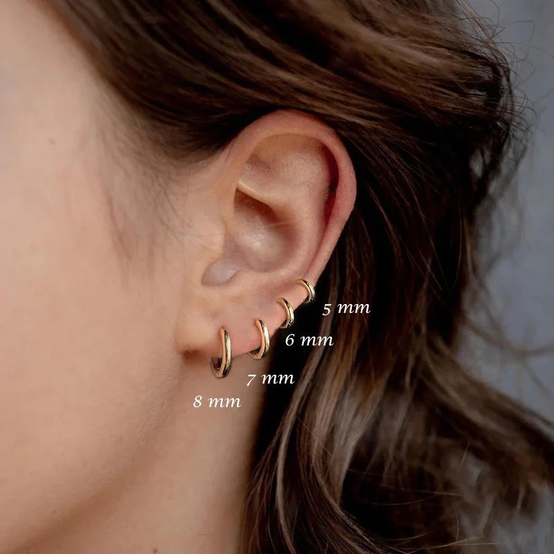 Men Women Stainless Steel Small Huggie Earrings Cartilage Lip Piercing Nose Hoop