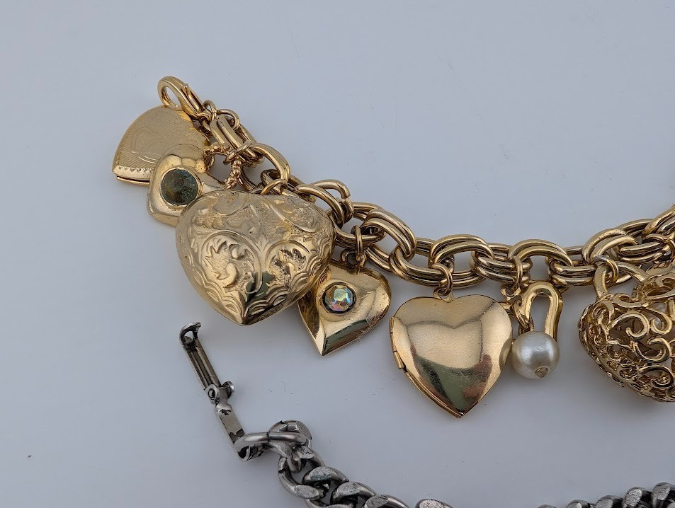 CHARM BRACELET LOT 7″ goldtone heart & locket, 6.25″ vintage silvertone key B1