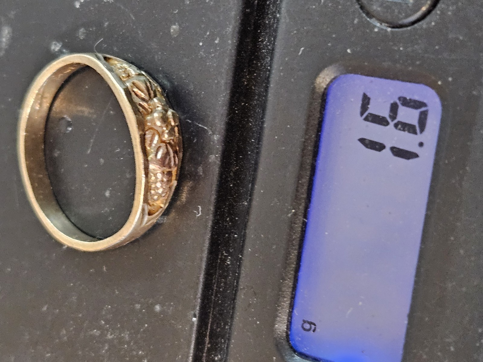 Vintage 10k Tri Color Black Hills Gold Ring Size 3.25 06Rg