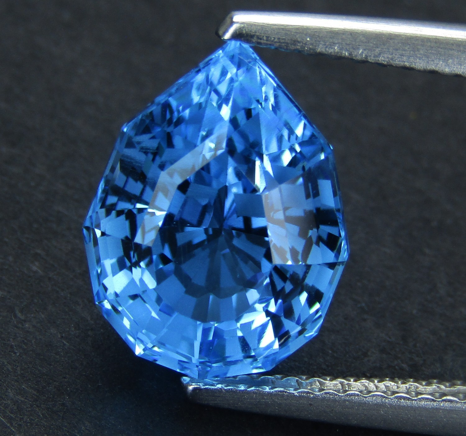 6.45Cts Classic Natural Swizz Blue Topaz Pear Shape Precision Cut