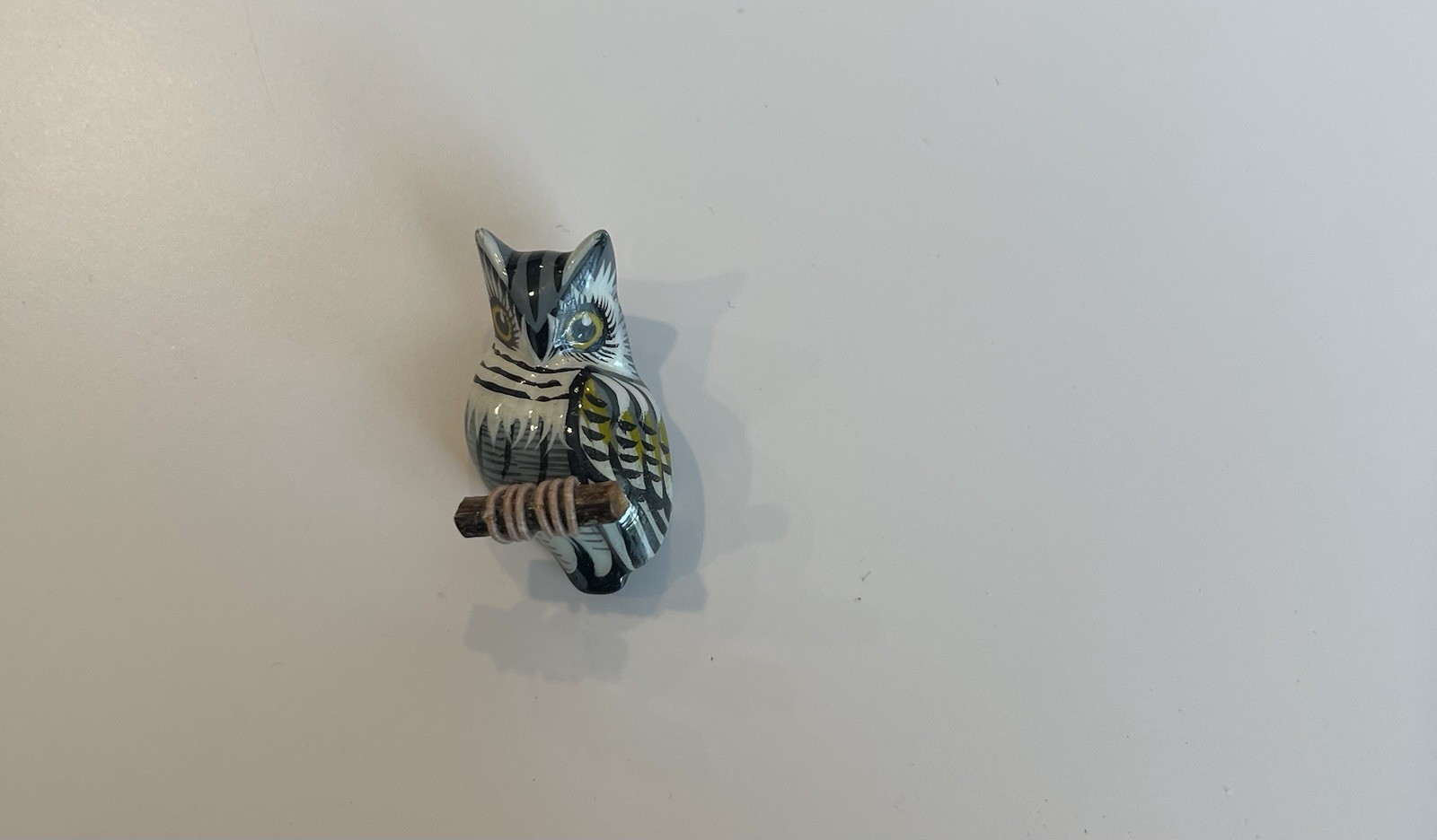 TAKAHASKI HAND PAINTED WOODEN OWL PIN! OVER 40 Years Old! NEVER USED