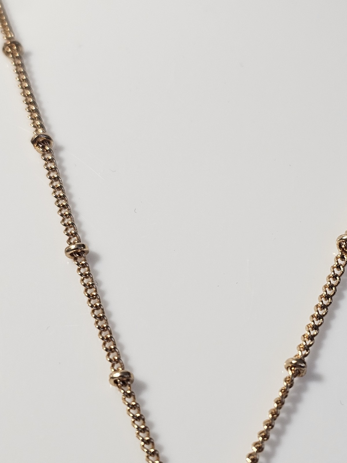 Gold Tone Station Chain Necklace Clover Flower Pendant Clear Rhinestone Costume