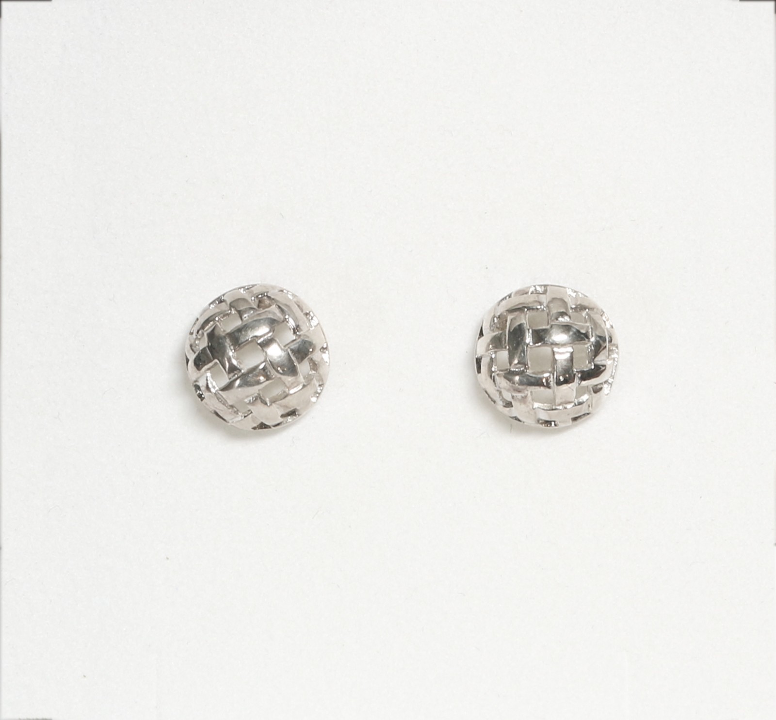 Estate Sterling Silver 13.4mm Basket Weave Button Style Pierced Earrings 4.15g