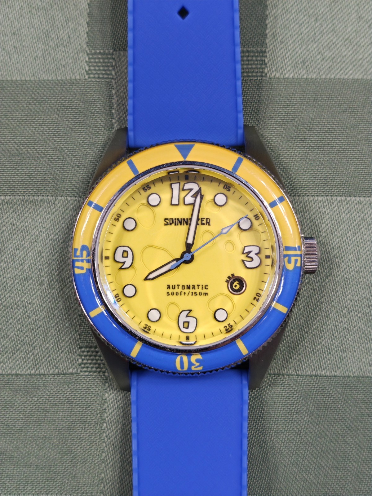 Spinnaker Fleuss Automatic – SpongeBob SquarePants Conch Street Limited Edition