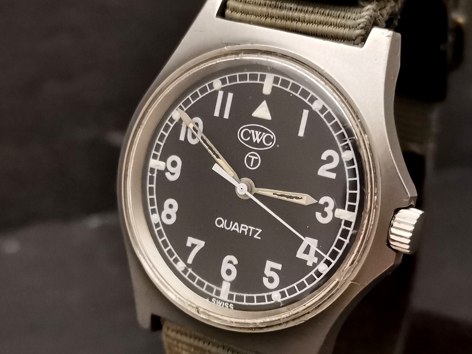 CWC G10 Quartz Watch 0555 Royal Navy Issued. Dated 1988. Working. Bonded strap.
