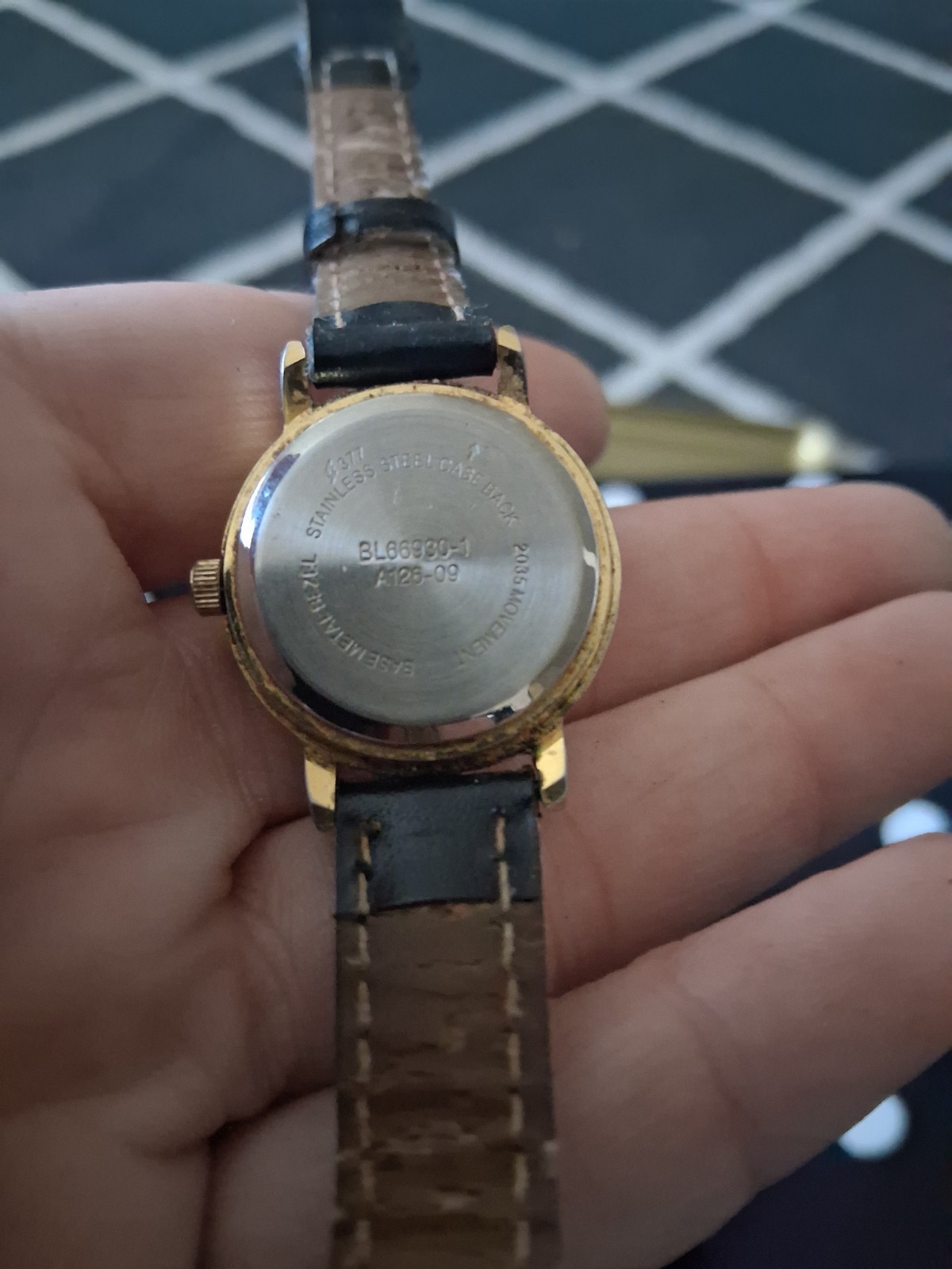 Women’s Dress Quartz Analog Watch, Water-Resistant, Black Dial Gold Case