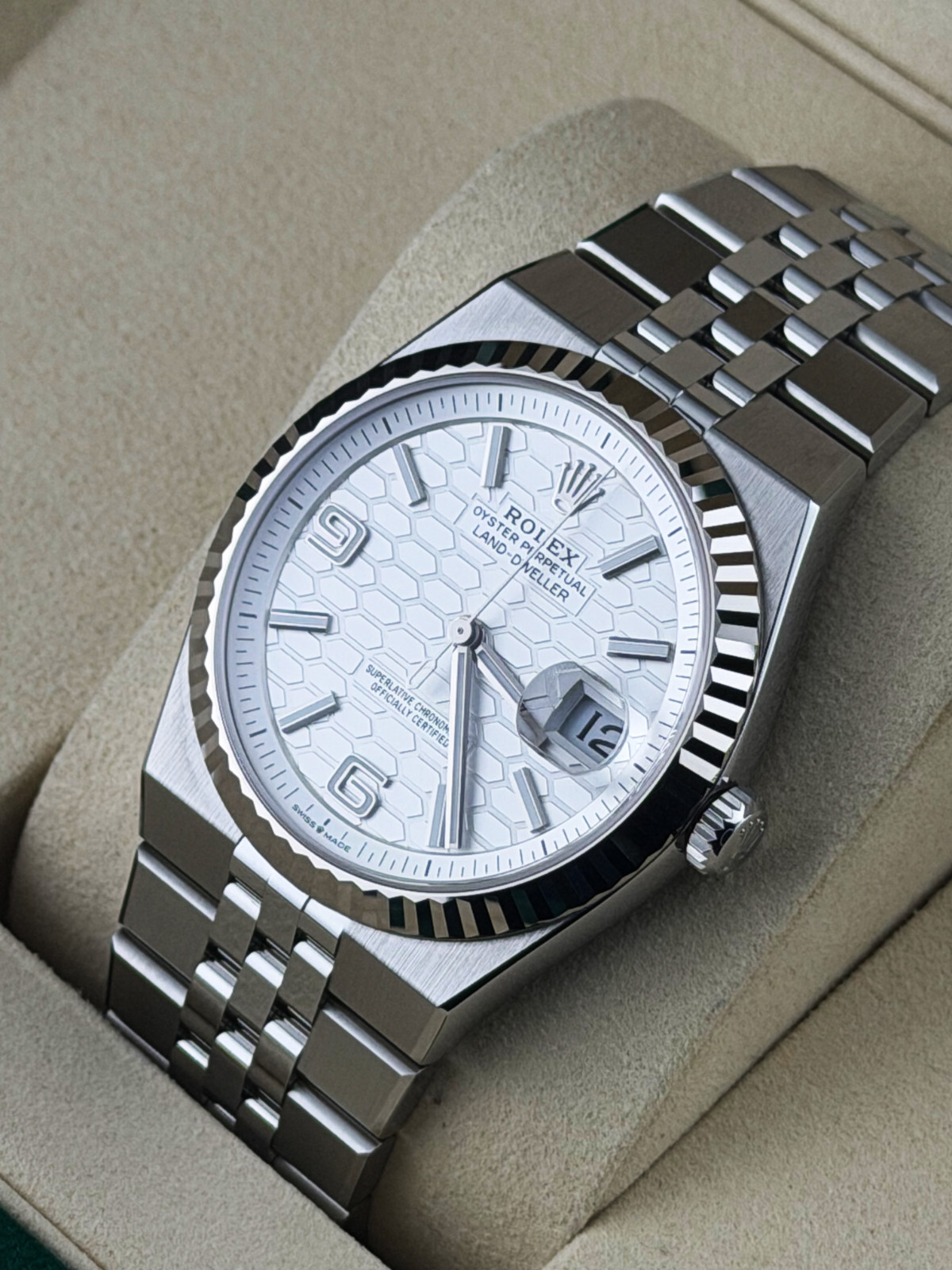2026 Rolex Land-Dweller 40MM White “Honeycomb” Dial (127334)