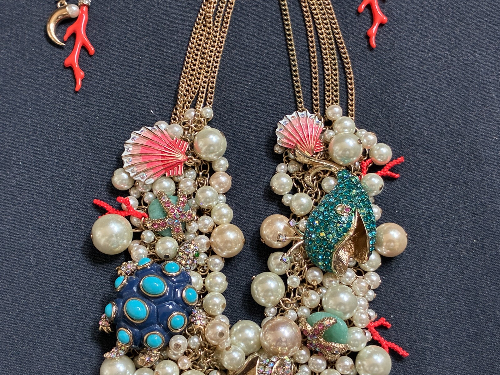 Betsey Johnson Necklace & Earrings Set Nautical Theme Sea Horse Shells BJ103