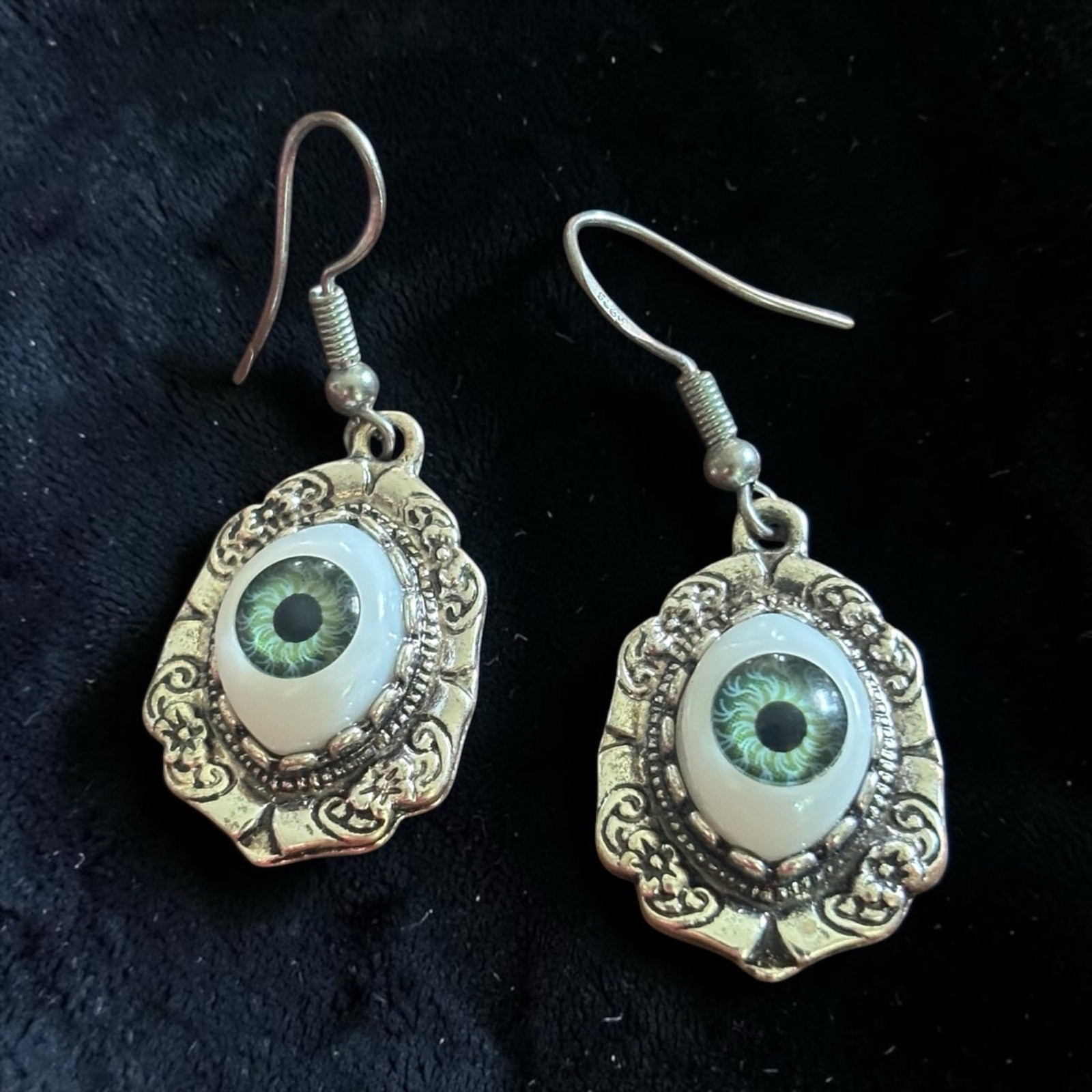 Green Eyeball Drop Earrings Gothic Oddities Creepy Victorian Silver Tone