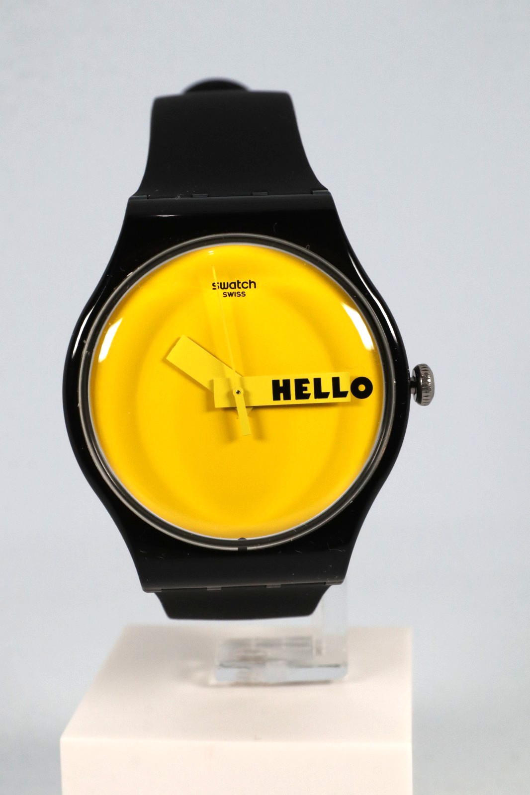 New Limited Swatch Swiss CIAO TUTTI” WRISTWATCH, BLACK YELLOW SU0B120 41MM