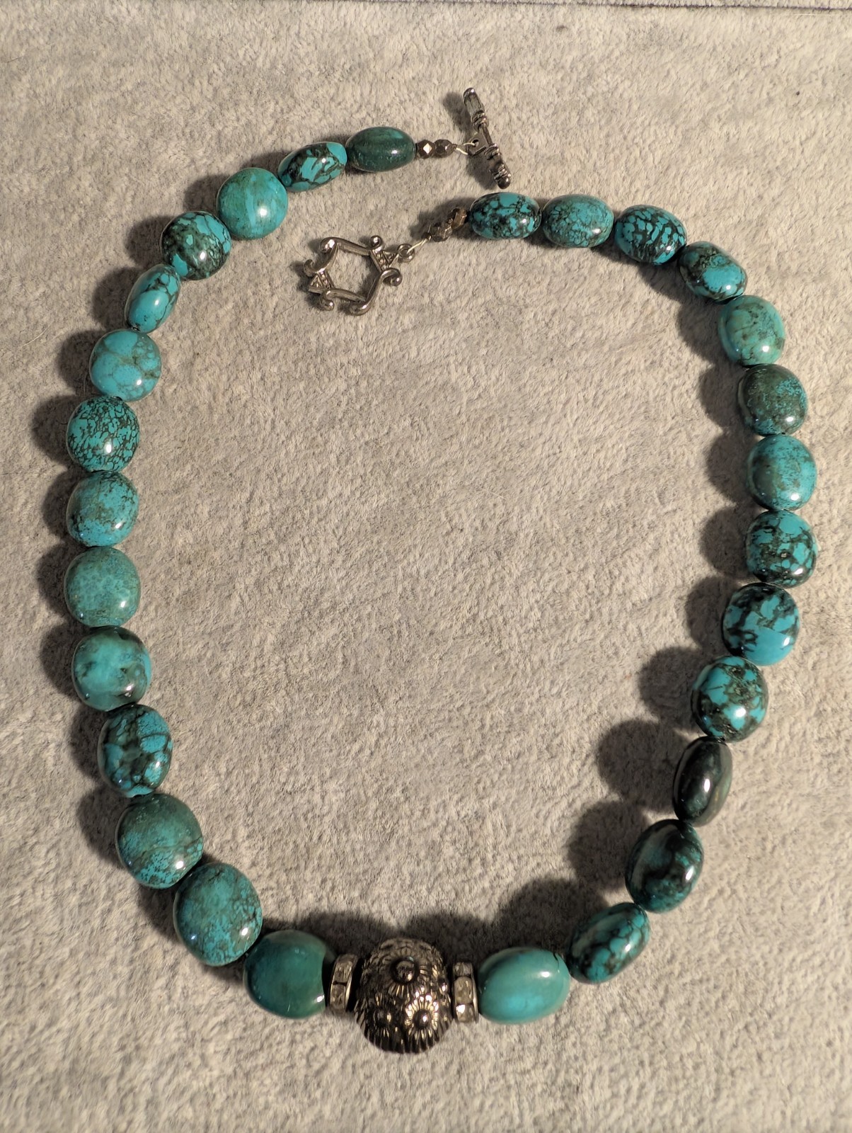 Beautiful Green Blue Spiderweb Turquoise Necklace! 21 Inches Long!
