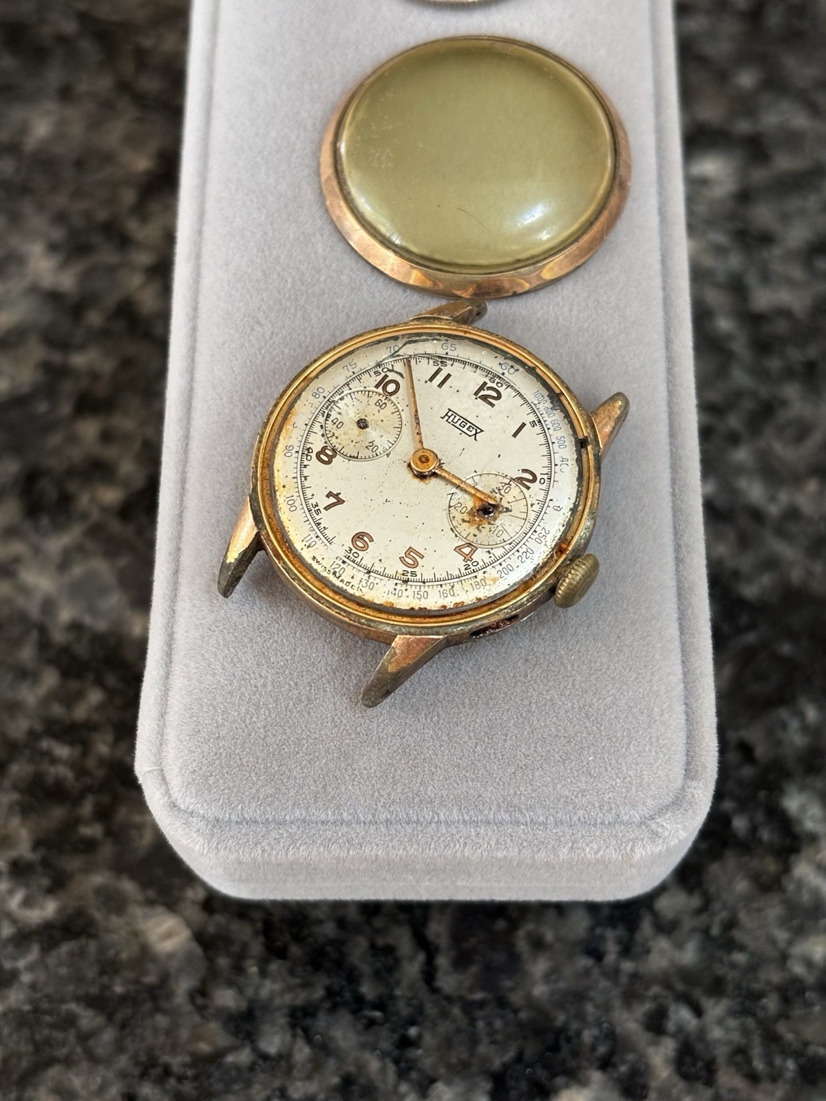 Vintage Hugex Chronograph Valjoux Swiss 17J Men’s Watch – For Restoration Repair