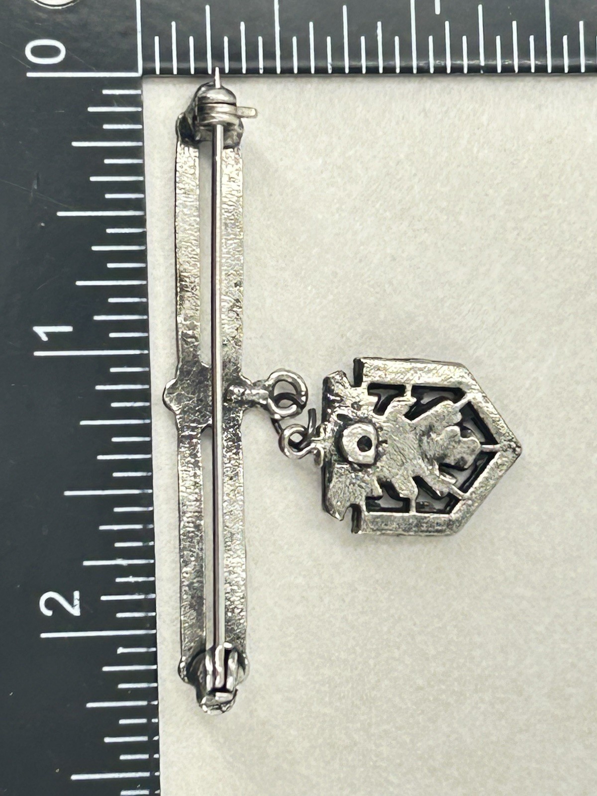 Vintage Art Deco Style Bar Charm Brooch Blue Antiqued Silver Tone