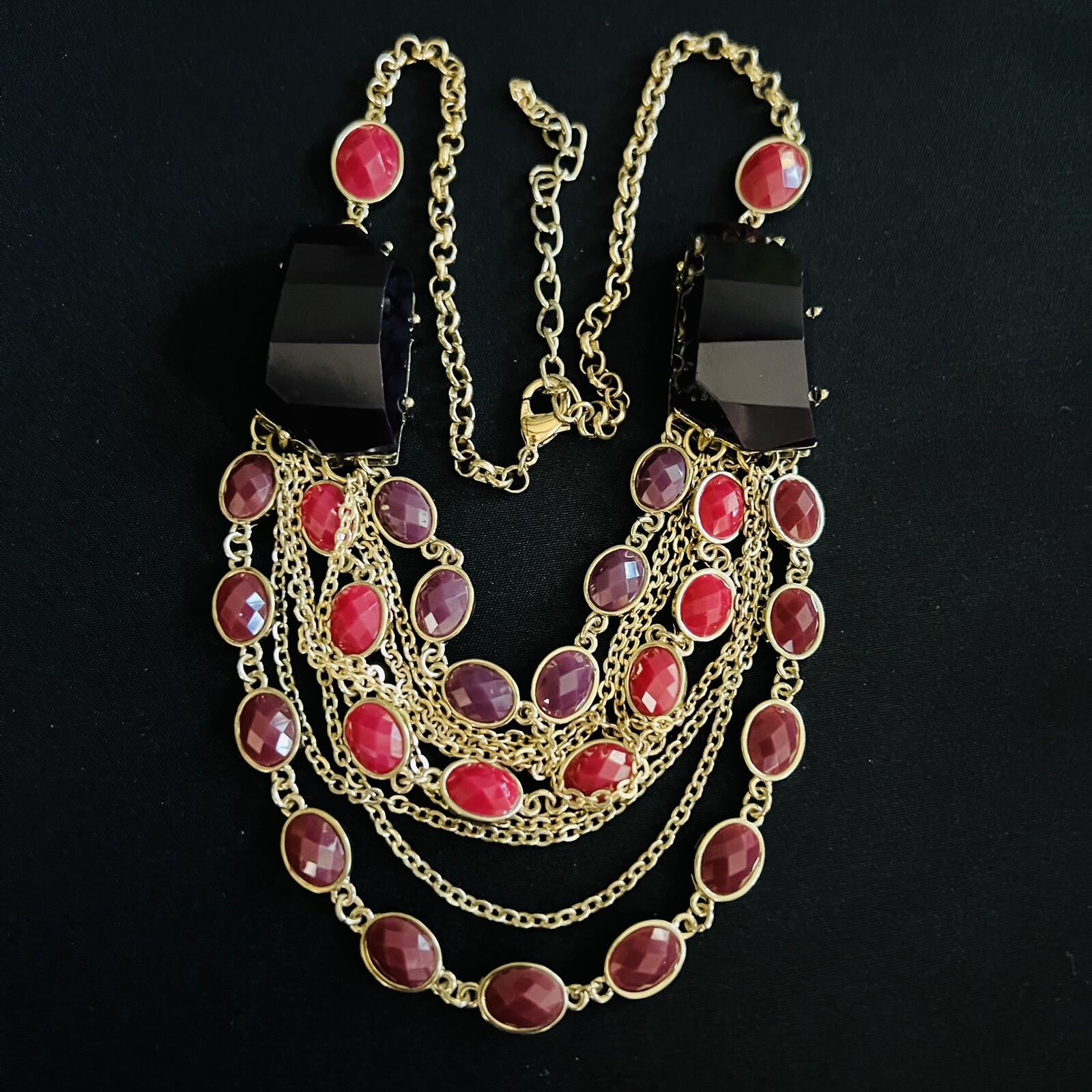 Statement Red Black Resin Stone Layered Multi Strand Bib Necklace Gold Tone 1092