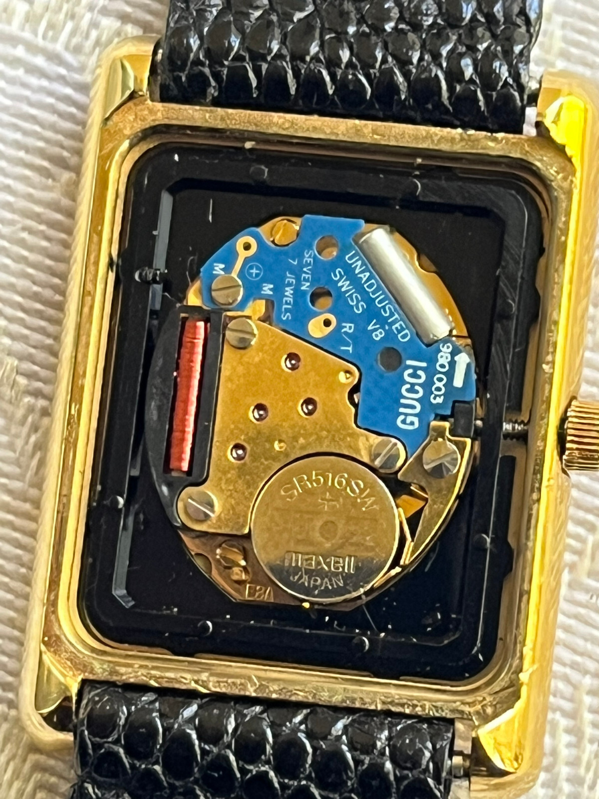 Gucci Women’s Gold-Plated Quartz Watch 4200 w/ Original Leather Band – New Batte