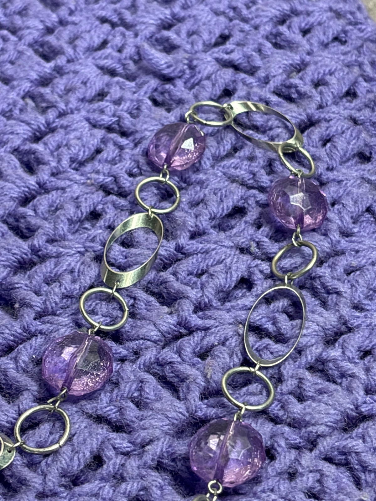 Geometric Silvertone Chain Necklace Purple Plastic Beads No Clasp 33 inches Long