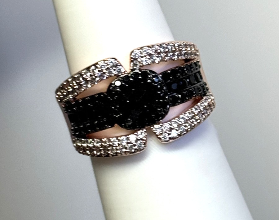 Bomb Party UNTAMED Ring Sz 9 “Pretty Little Hunter” Onyx Sandstone on Rose Gold
