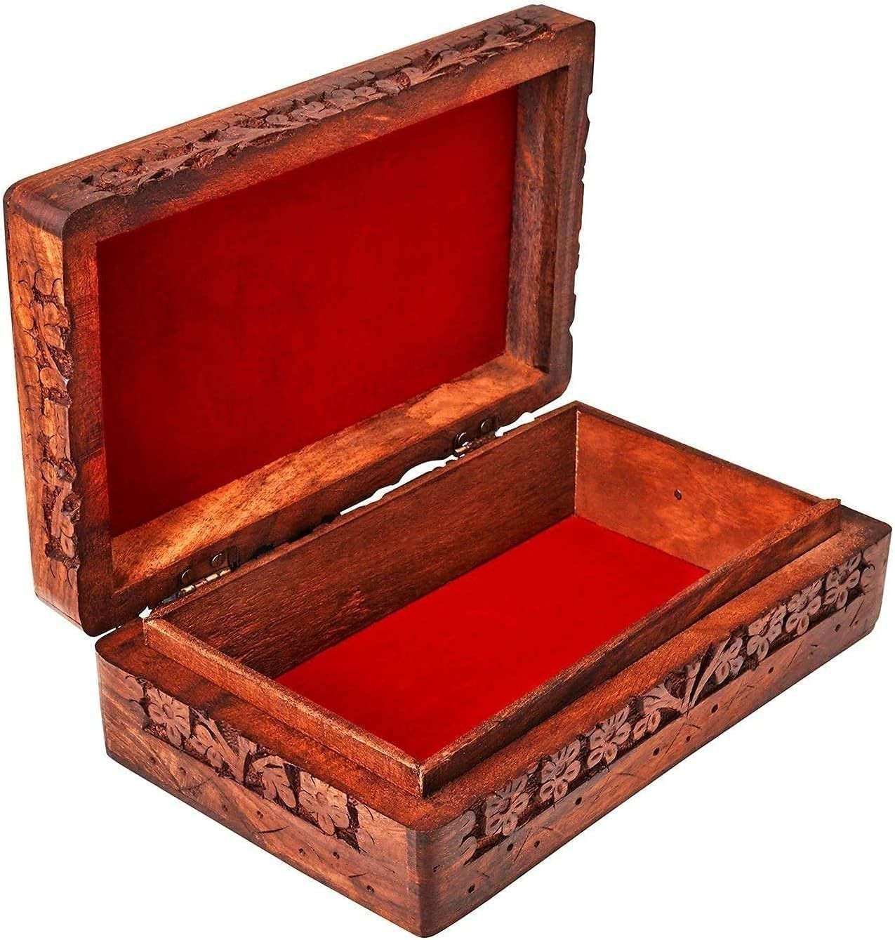 Portable Rosewood Keepsake Chest with Intricate Celtic Design – Ideal for Travel