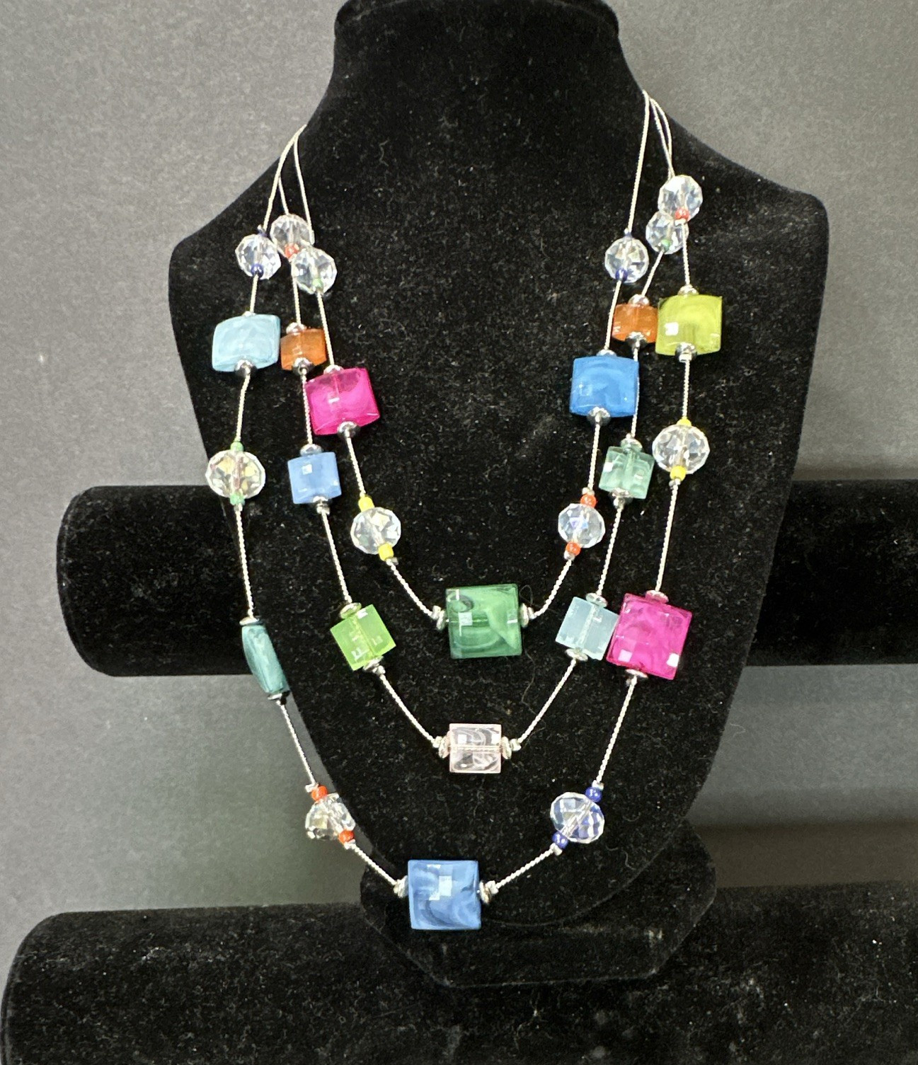 Silver Tone Layered Multi-Strand Glass Bead Necklace Square Beads Lobster