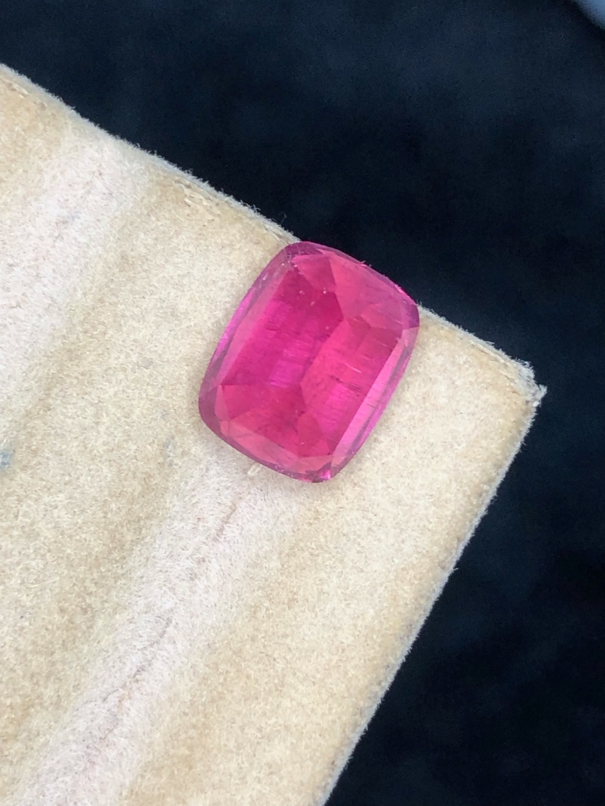 3.75 Cts Natural Hot Pink Color Rubellite In cushion shaped From Afghanistan