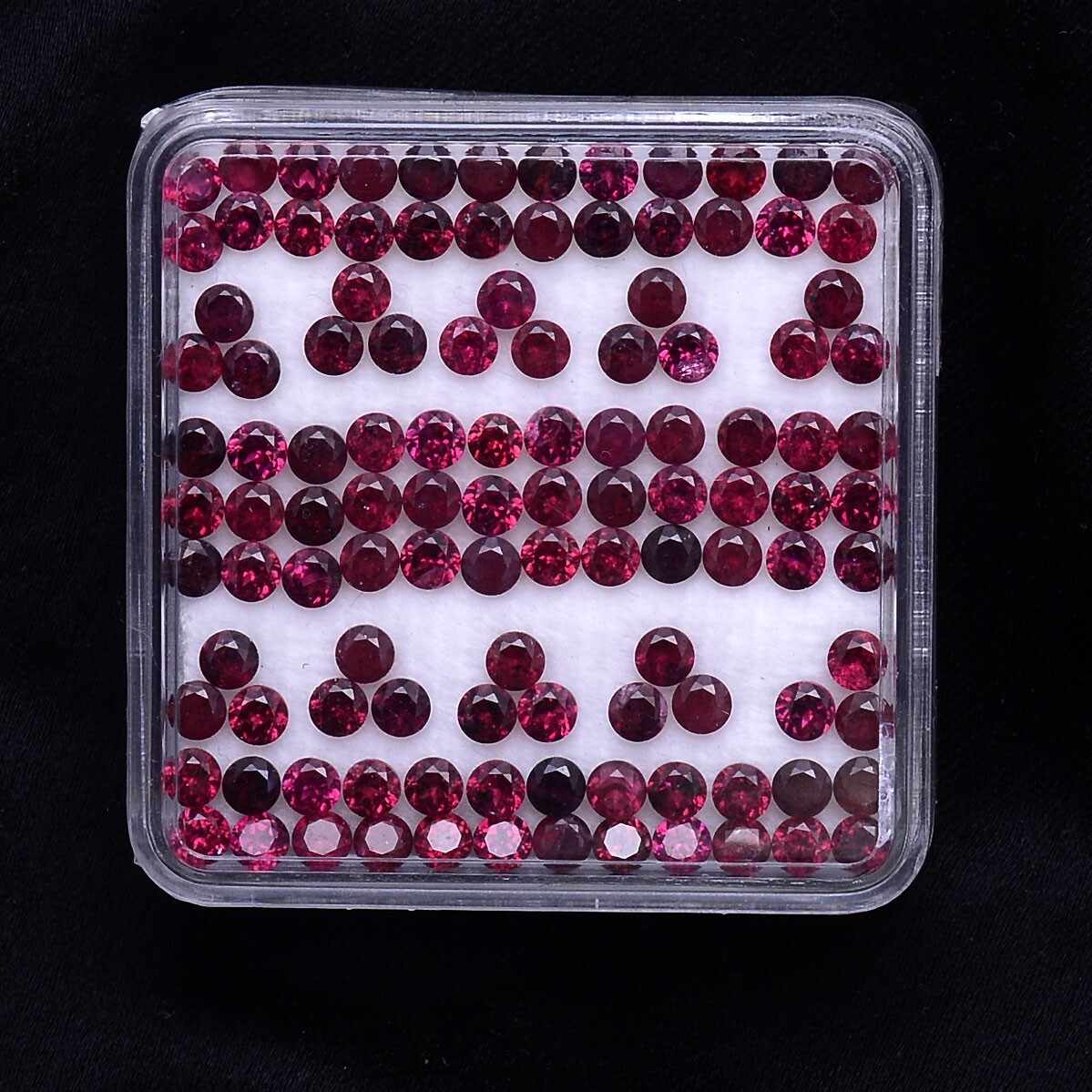 114 Pcs Natural Rhodolite Garnet 2.70mm Round Cut Untreated Sparkling Gemstones