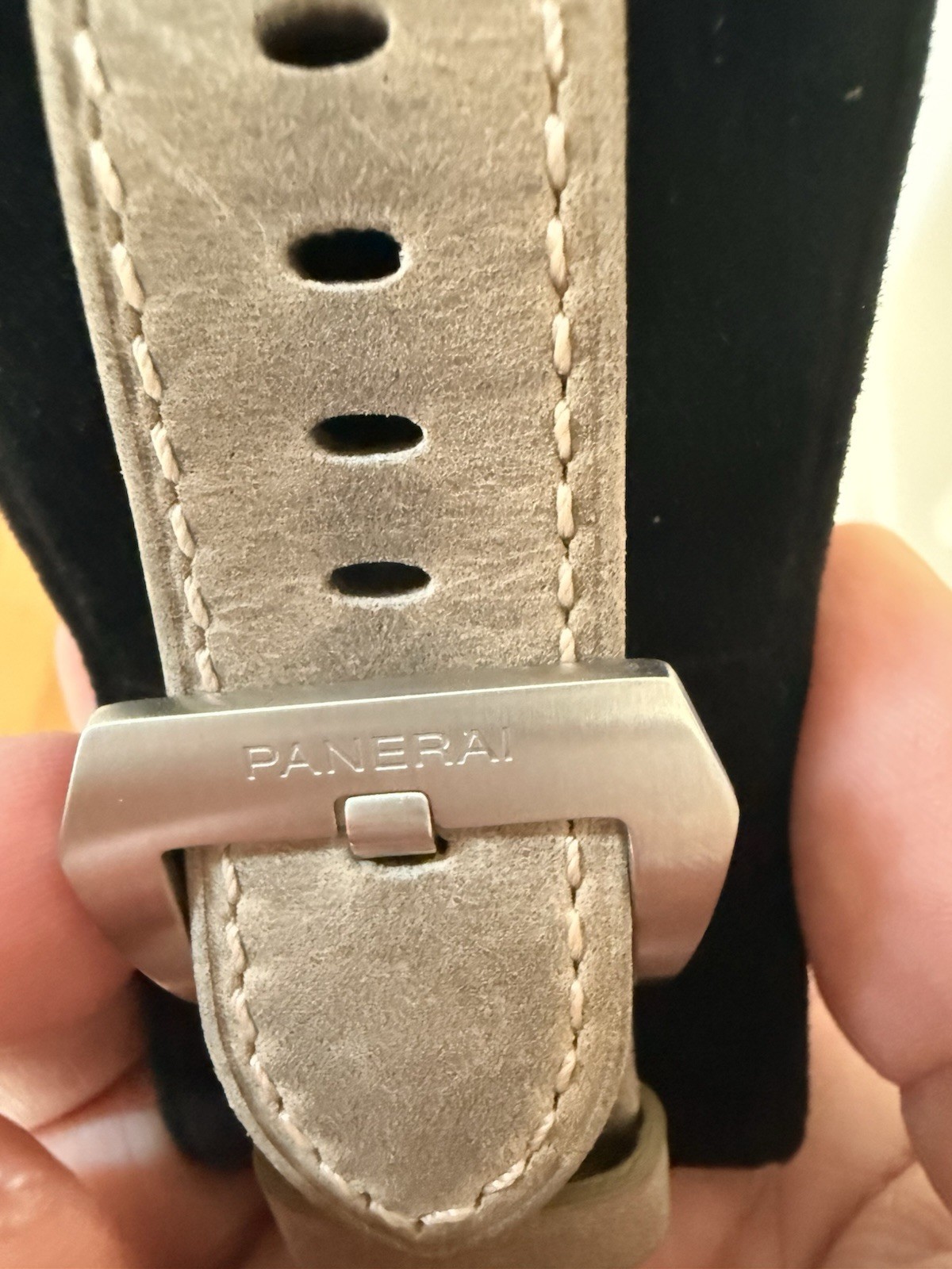 Panerai Luminor 1950 8 Days GMT Pam00233 44MM