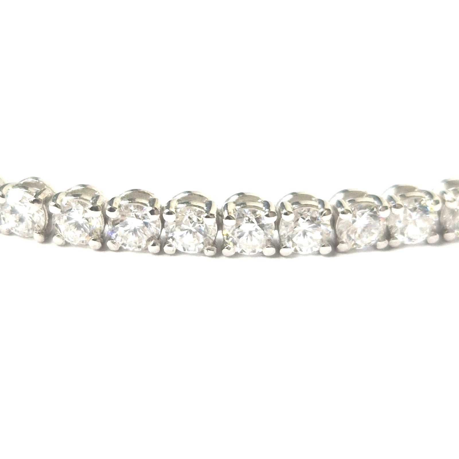 9ct White Gold Bracelet 6.15ct Lab Created Diamond 19cm Long 3.1mm Width 8.1g