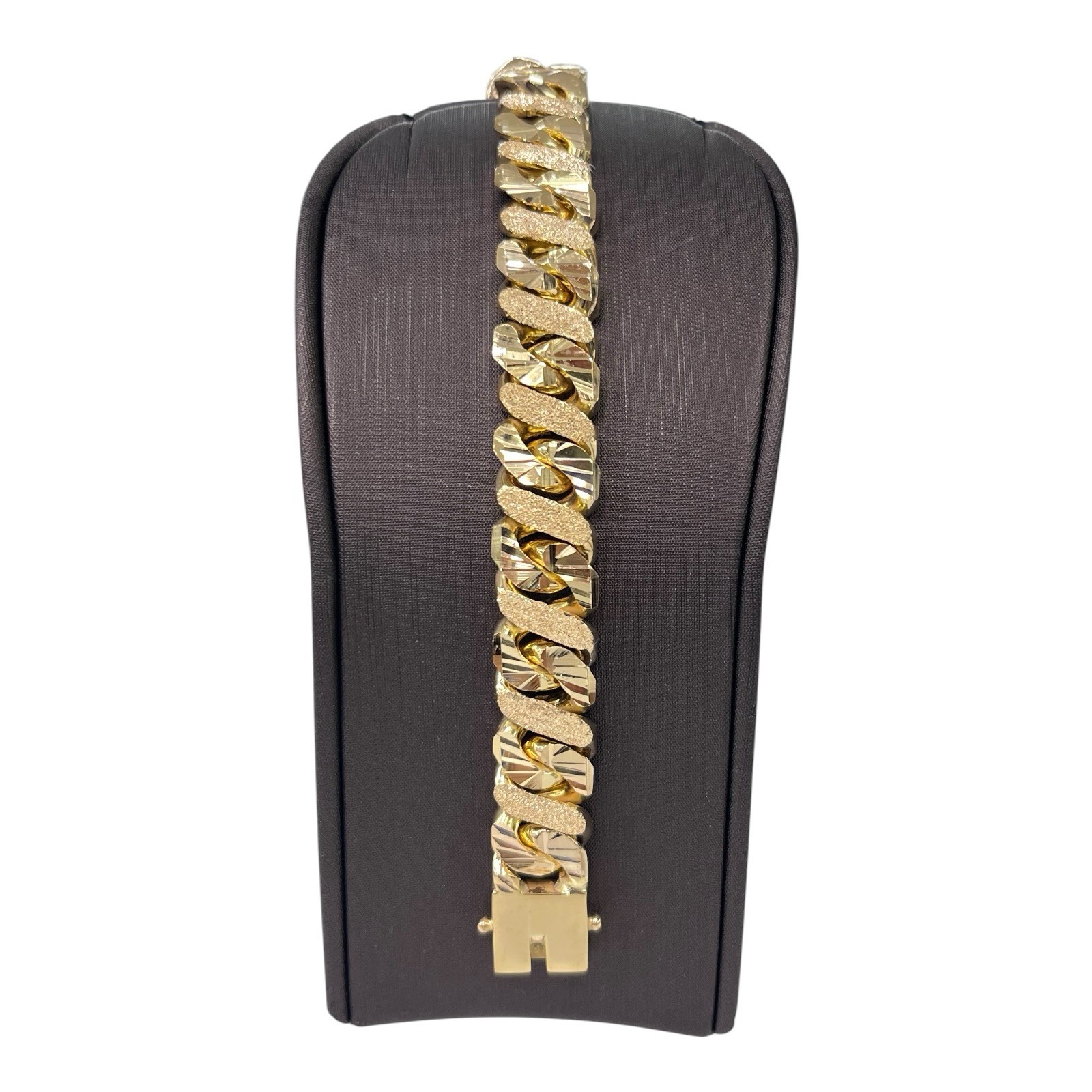 9ct 9K Yellow Gold Diamond Cut Sandblast Men’s Bracelet 77.49 Grams 21.5cm. New