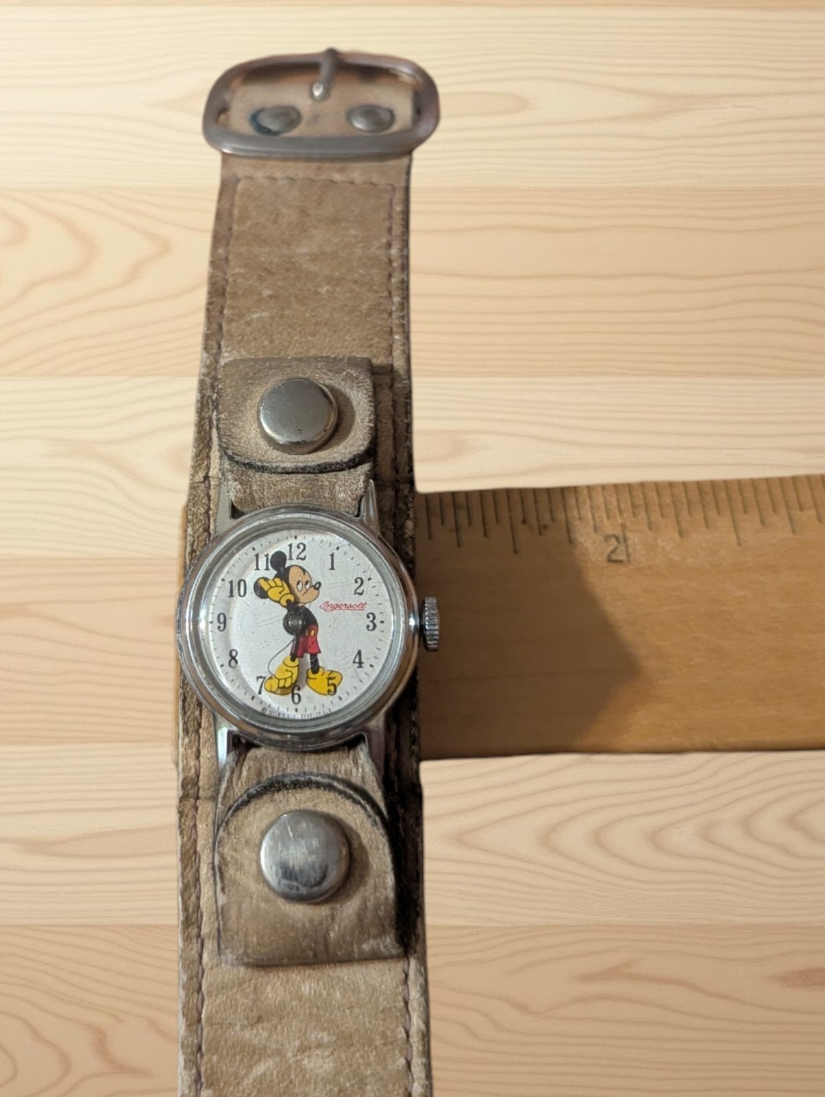 Mickey Mouse Vintage Ingersoll Watch original watch band – – needs repair