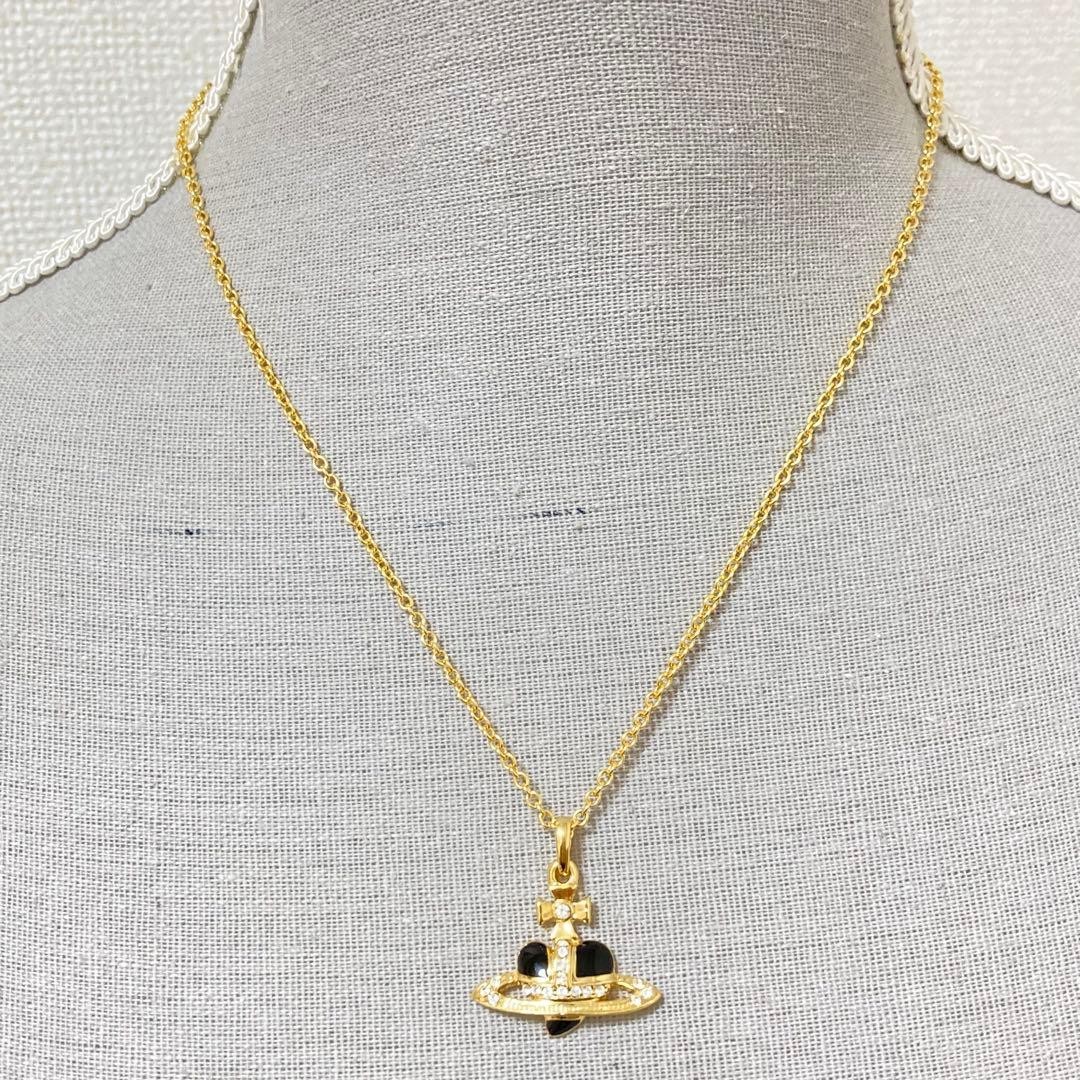 Vivienne Westwood Diamante Black Heart Orb Necklace Pendant Gold with drawstring