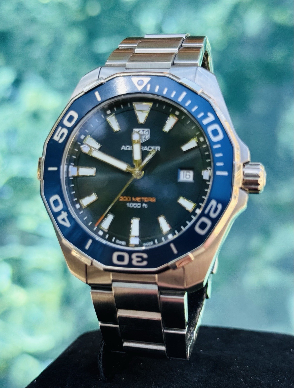 TAG Heuer Aquaracer Quartz 43mm Blue Sunburst Dial | Date | 300m SS Bracelet