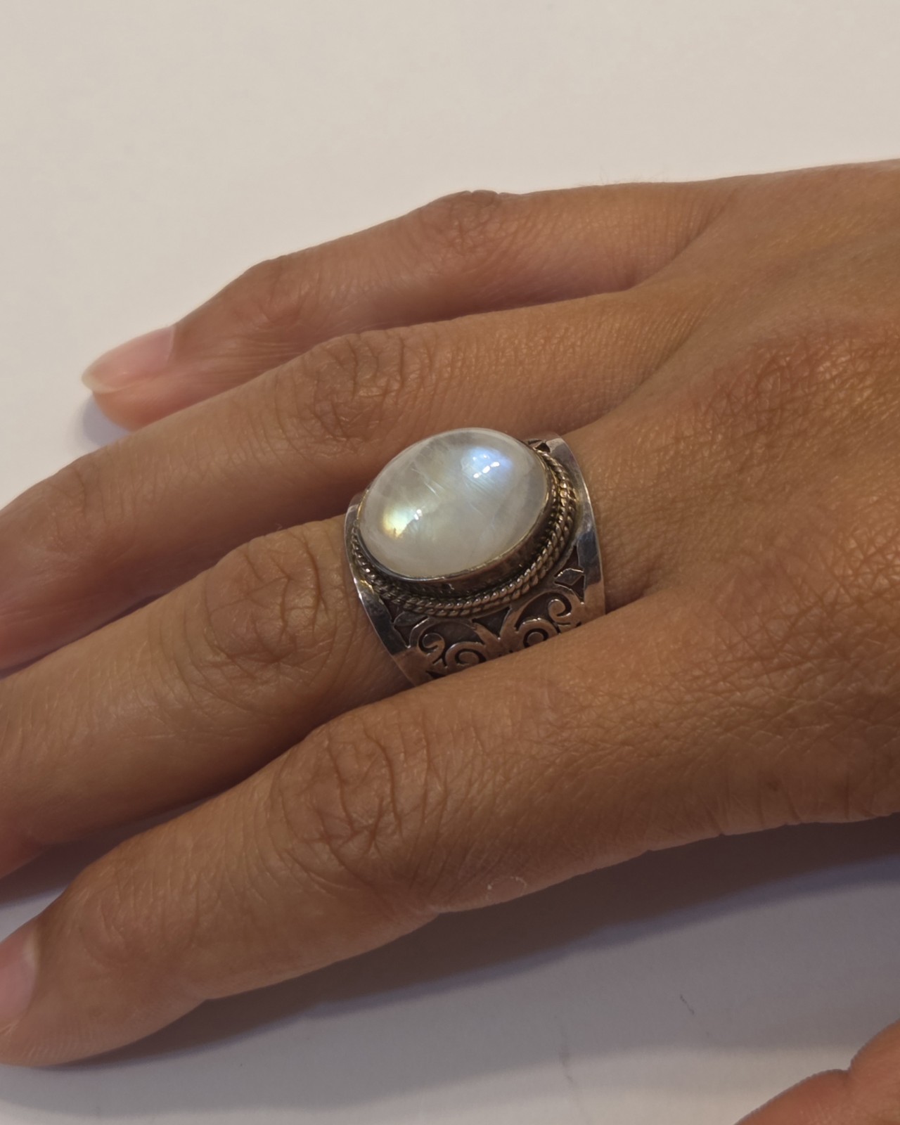 Large Domed Moonstone Sterling Silver Ornate Ring Size 9 B-M 925