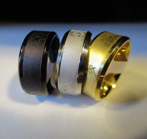 Big Lot of 45 Stainless Steel Band Rings – Masonic Emblem – See Details Below