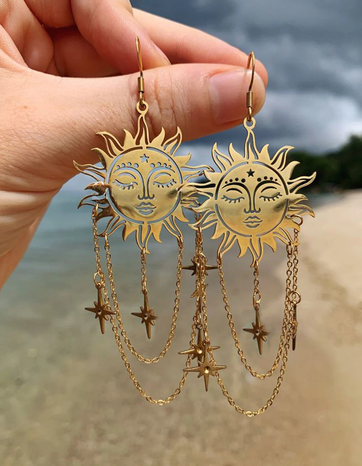 Vintage Boho Sun Earrings Dangle Drop Pendant Gold Tone Copper Style 2 Pcs
