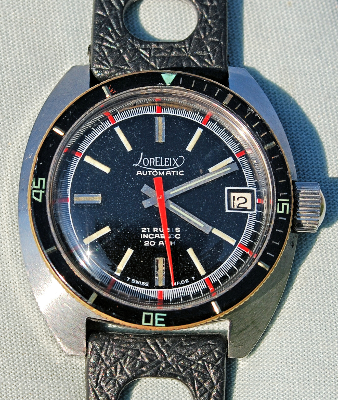 Diver Steel Loreleix Automatic SUB 200 mt. Watch 1970s Bakelite Bezel