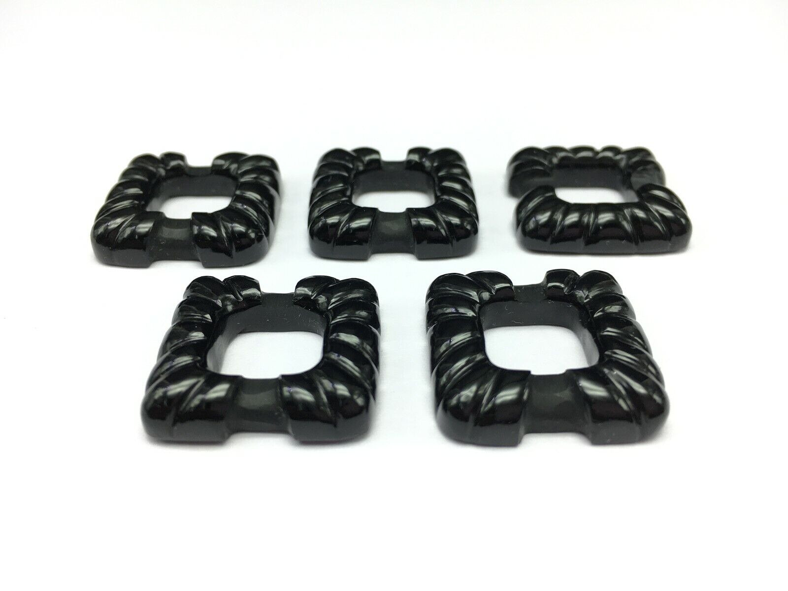 Natural BLACK ONYX/Hand carved/Square/Bracelet/W 22MM/L 22MM/H 5MM/97.70 Ct/5 Pc