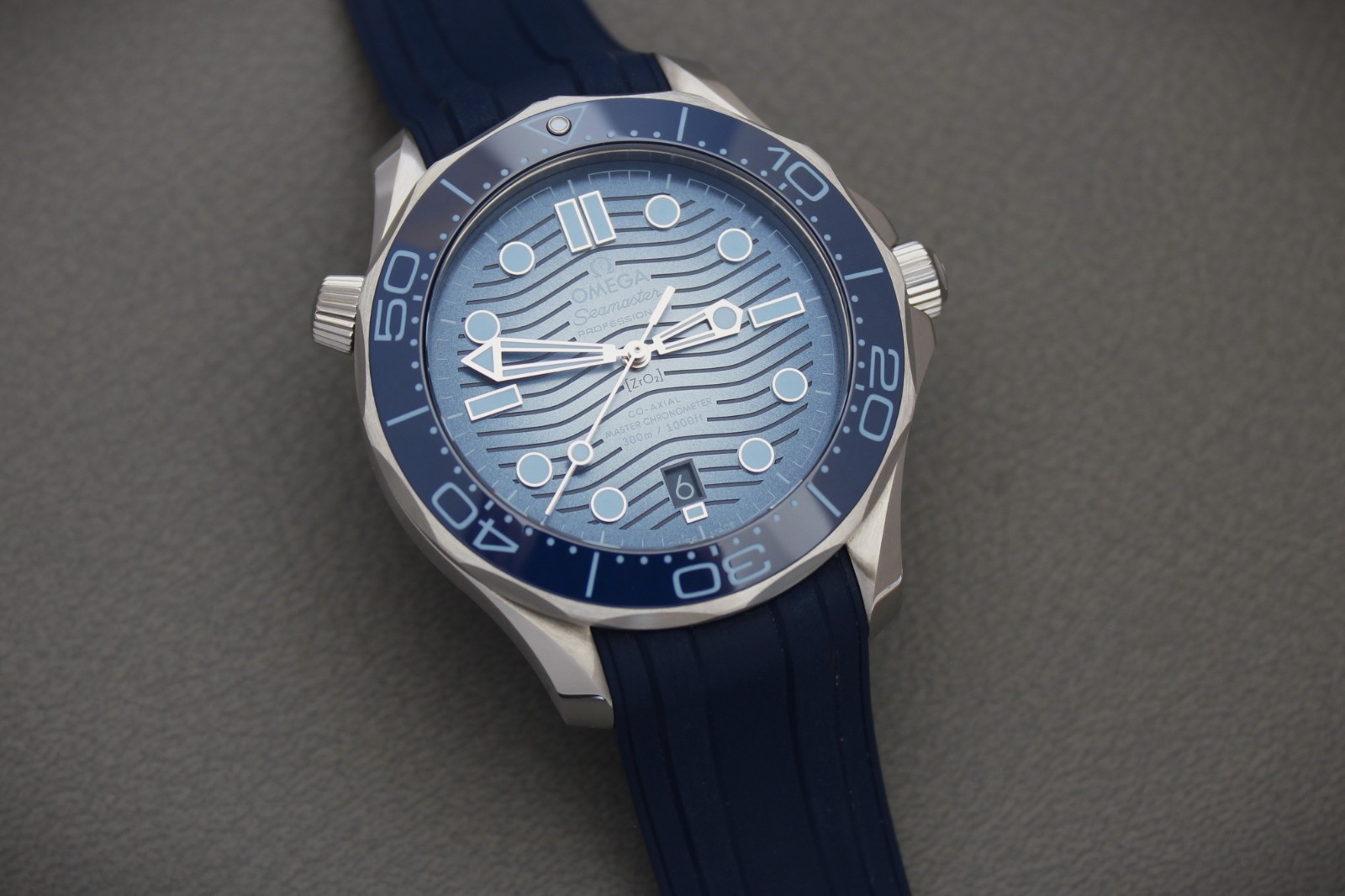 Omega Seamaster Diver 300m Summer Blue 2024 Full Set inc Omega Warranty to 2029