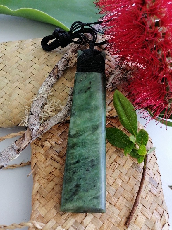 New Zealand Jade Greenstone Toki Matt XL Large pendant 110mm L x 30mm Unisex