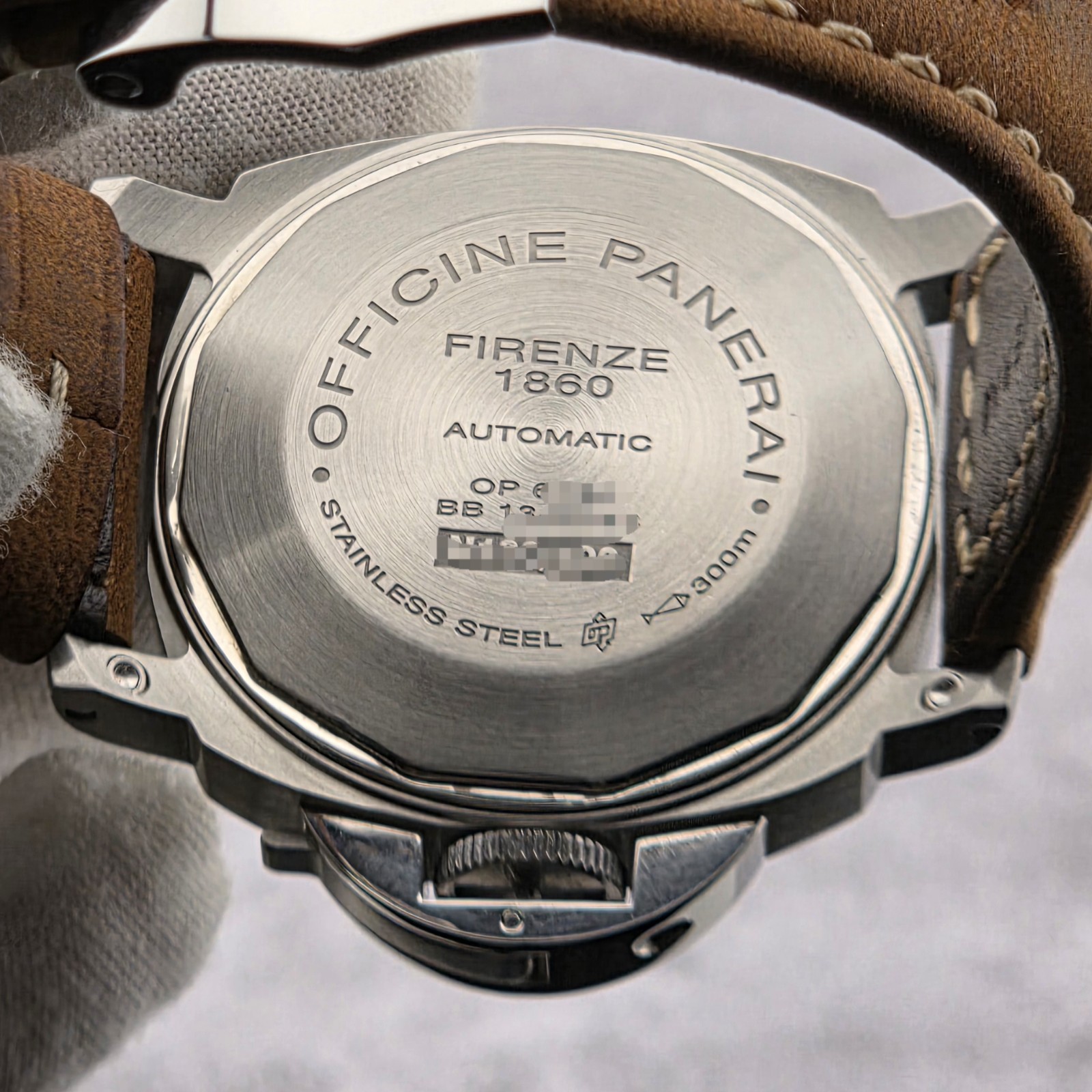 Panerai Luminor Marina PAM00049 Automatic White Dial Box & Papers + 3 Strap