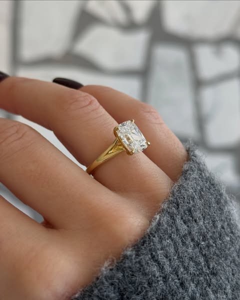3.59 Ct Cushion Lab Grown Diamond Luxury Engagement Ring Solid 18K Yellow Gold
