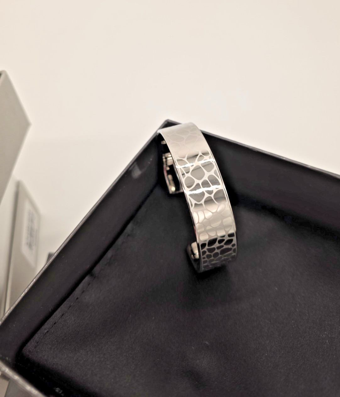 Calvin Klein Bracelet Bundle 4pc XS/S Silver & Burgundy Cuff NIB