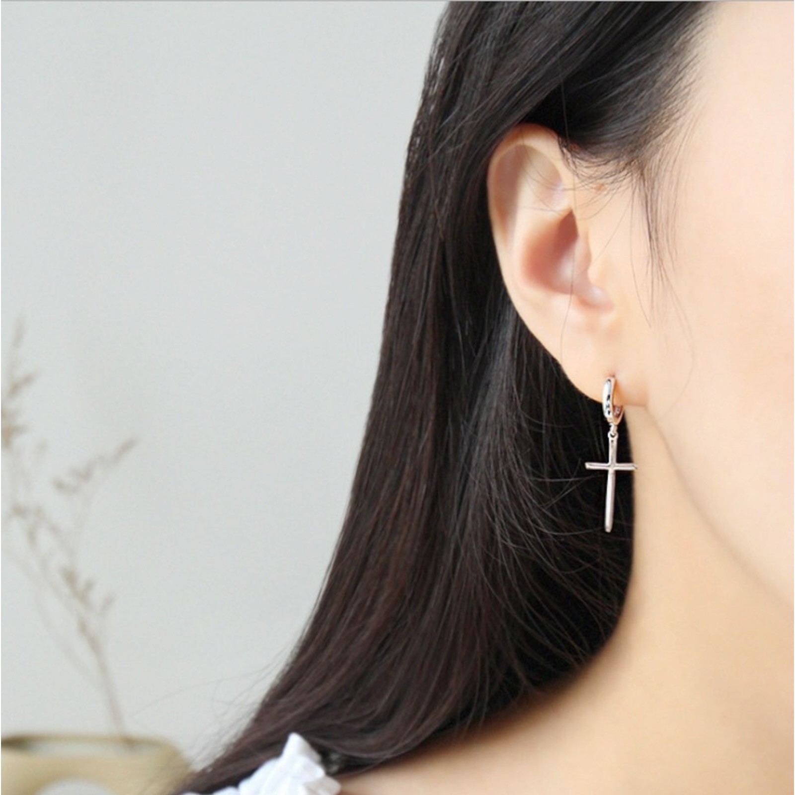 A Pair Men Women 925 Sterling Silver Cross Hoop Dangle Huggie Drop Earrings A98